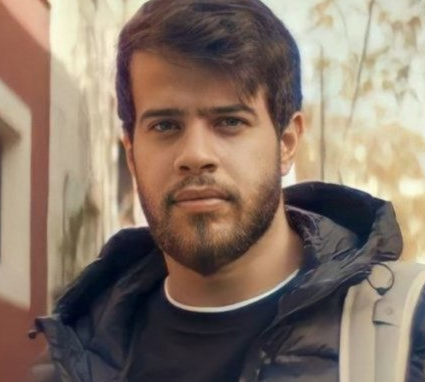 أول درع يحصل عليه أدهم نابلسي بعد إعتزال الغناء يثير الجدل